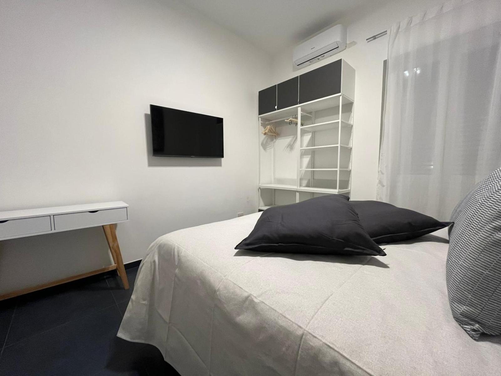 Igaribaldi Apartment *